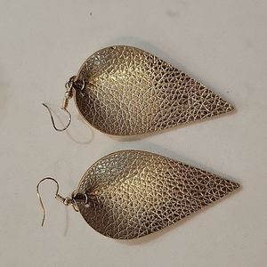 Gold earrings